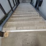越谷市　外階段滑り止め修繕工事
