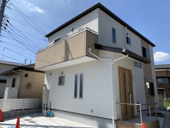 川口市 収納豊富な2階建て住宅